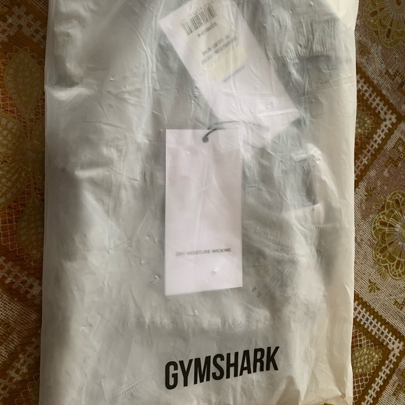 Gymshark Camo seamless long sleeved crop - Picture 2 of 3